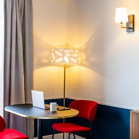 Adagio Haussmann Champs Elysees Aparthotel Paris